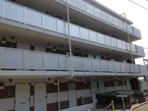 レオパレスハーナ