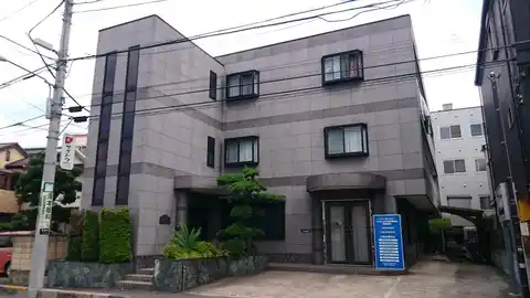 ジュネス・ダイワ