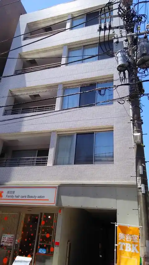 メゾンプレゾン
