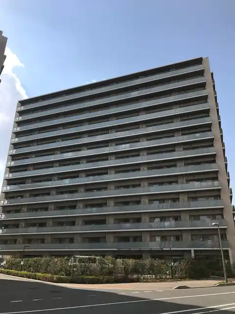 ヴィークコート三郷中央