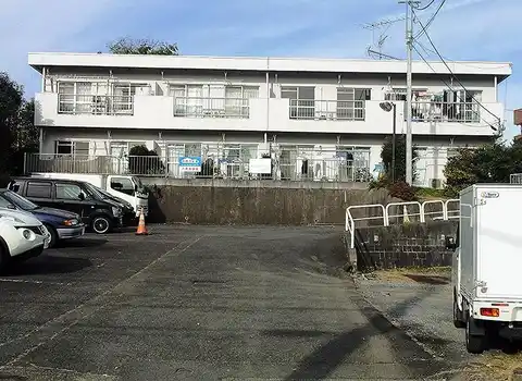 ハイツ坂本