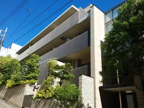 パークリラヴェール代沢