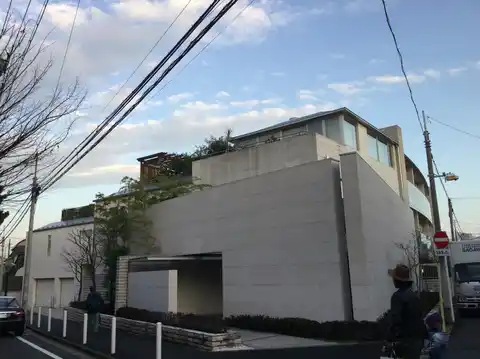 グランドヒルズ目黒東が丘