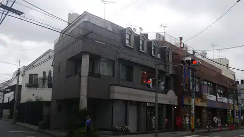 山一ビル