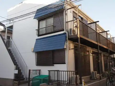サンハイツ