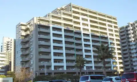 セレナヴィータ新浦安A棟