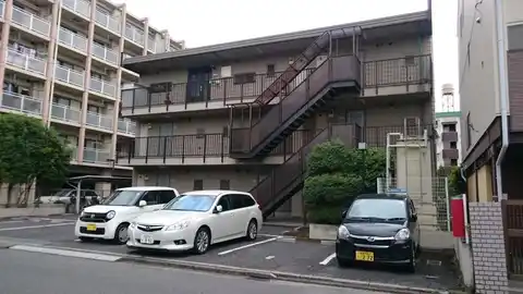 ハイツ松沢