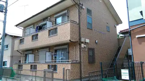 ファーストハイツ