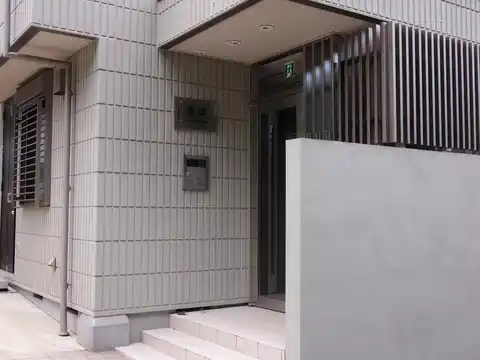 Y.S