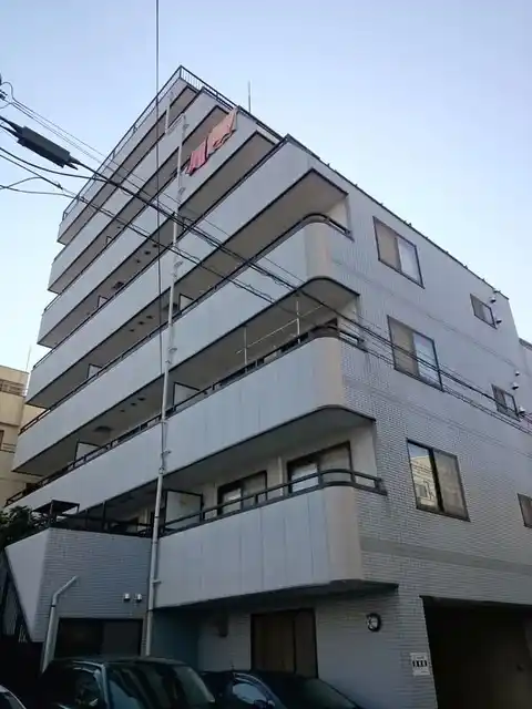メゾン・アルカディア