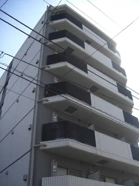 ラフィスタ 横浜 吉野町