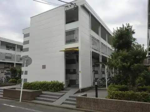 レオパレスヤバタII