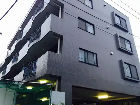 シュライン大宮