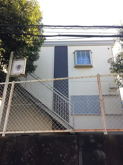 ホワイトリリー