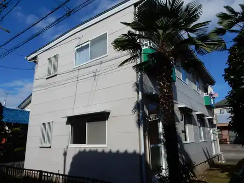 ファミーユ石川