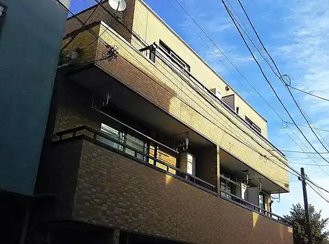 クレーンコート