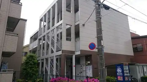 レオパレスウィンディア