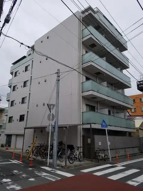 アルムE・T