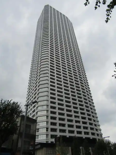 ザ・パークハウス西新宿タワー60