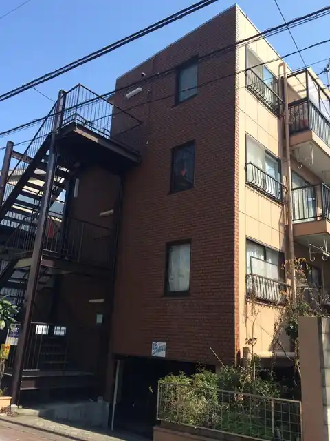 秀マンション