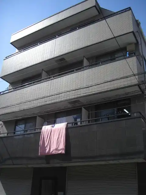 スクエアハウス
