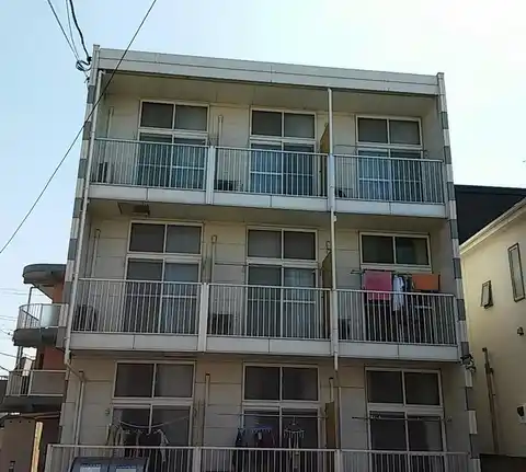 レオパレスペルア高津