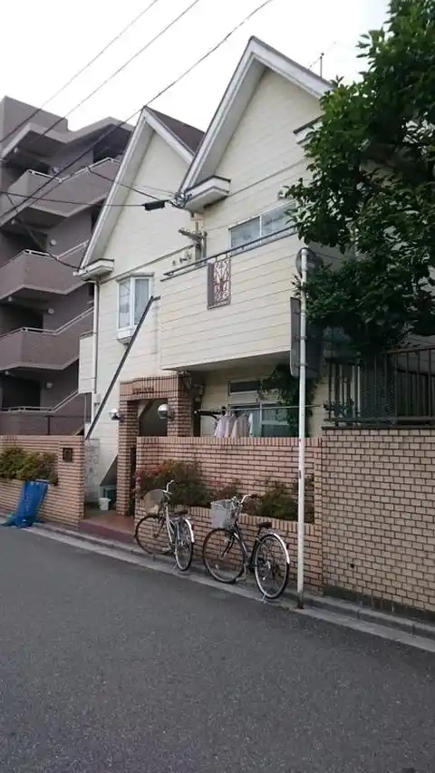 レオパレス・ウイトピア南浦和