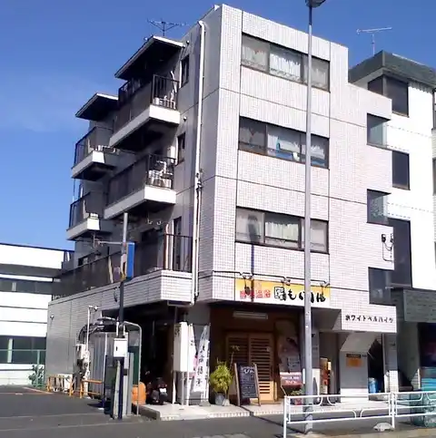 ホワイトベルハイツ