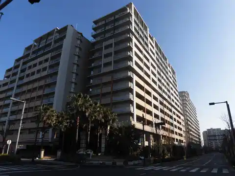 ロイヤルパークス新田