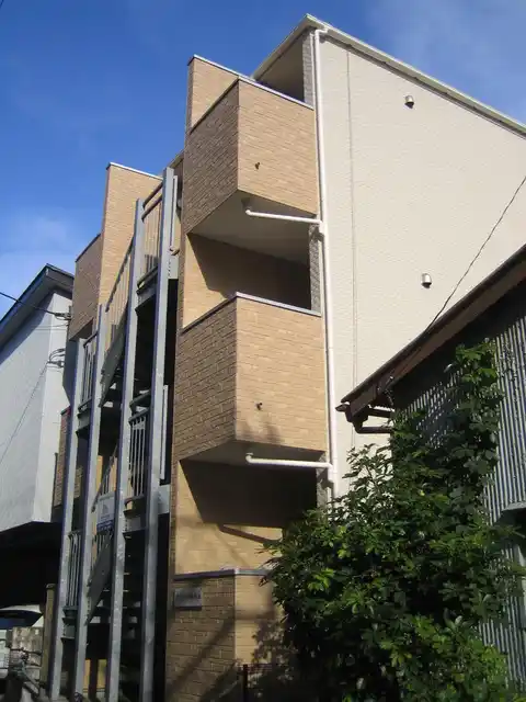 オアゾ横浜根岸