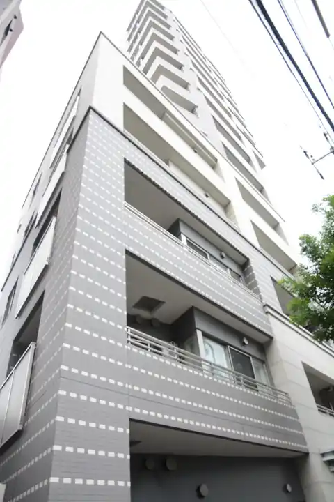 クレストラフィーネ旗の台