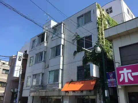 ラ・グリュデュベール