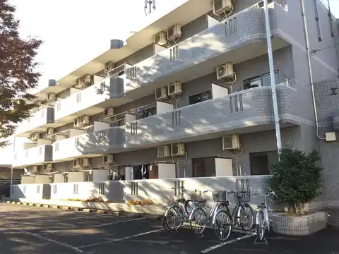 エスポアールトヤマ