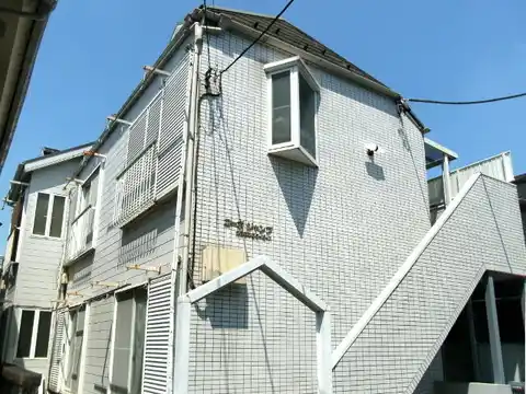 コーポジャンプ