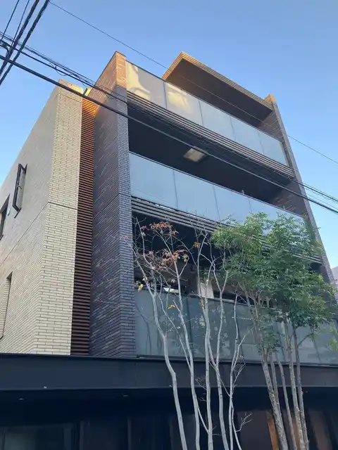 オープンレジデンシア表参道神宮前ザ・ハウス