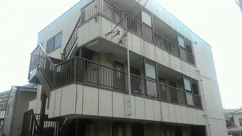 サンパレス