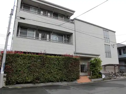 ソフィークレスト