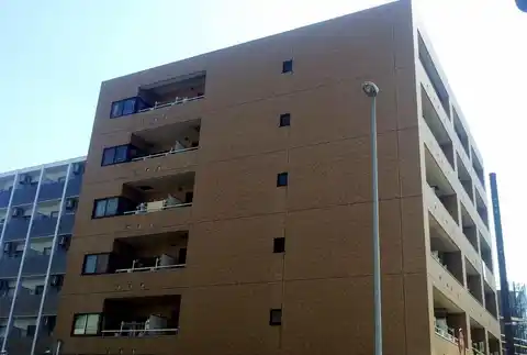 中山八番館