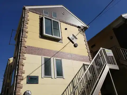 ユナイト鶴見アルベリータの瞳