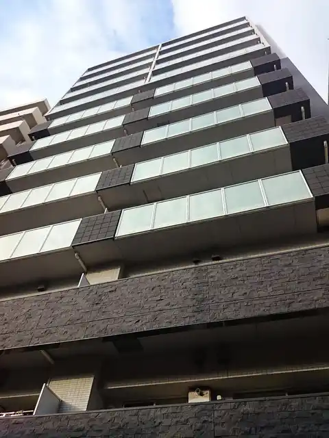 プレサンスロジェ東京湊