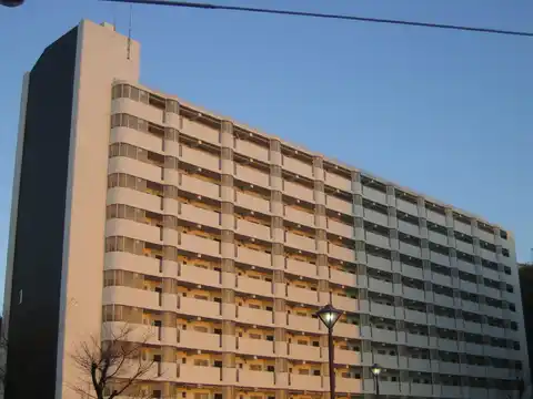 UR都市機構保土ヶ谷駅前ハイツ1号棟