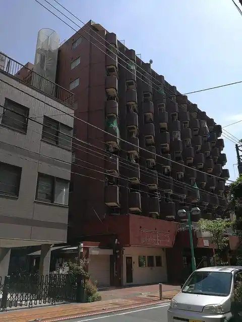 セザール伊勢佐木