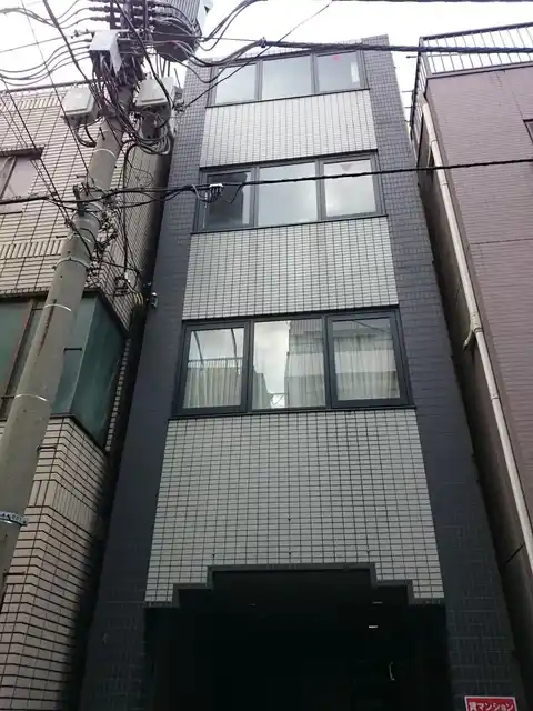 アイランドグレーコート