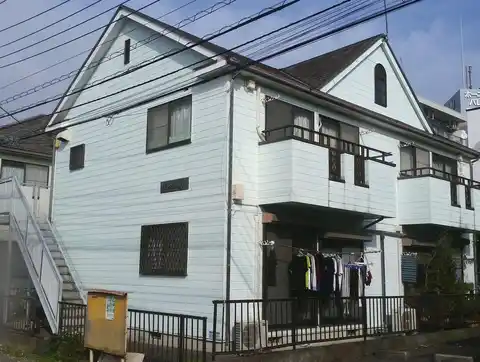 プレセゾン宮前B