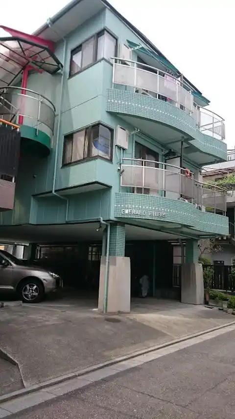 エメラルドリバーズ