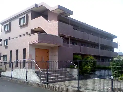 CHARMANT PLACE