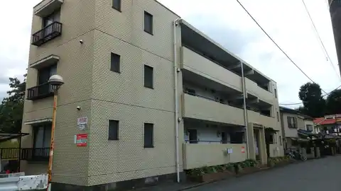 ハイツアーリーウッドA