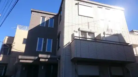 メゾンクレアール