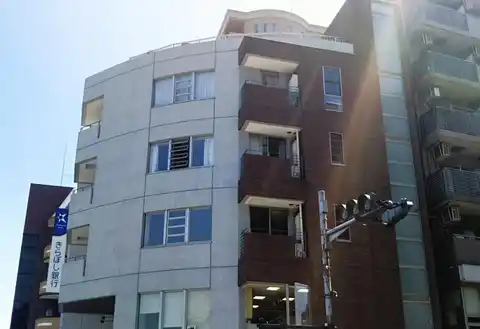 パロス鶴川