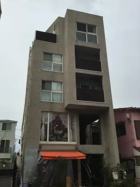 QG三軒茶屋